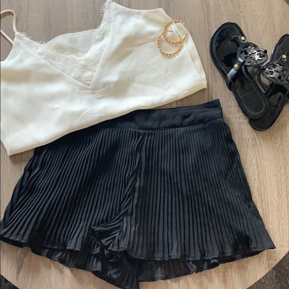 Black Pleated Shorts